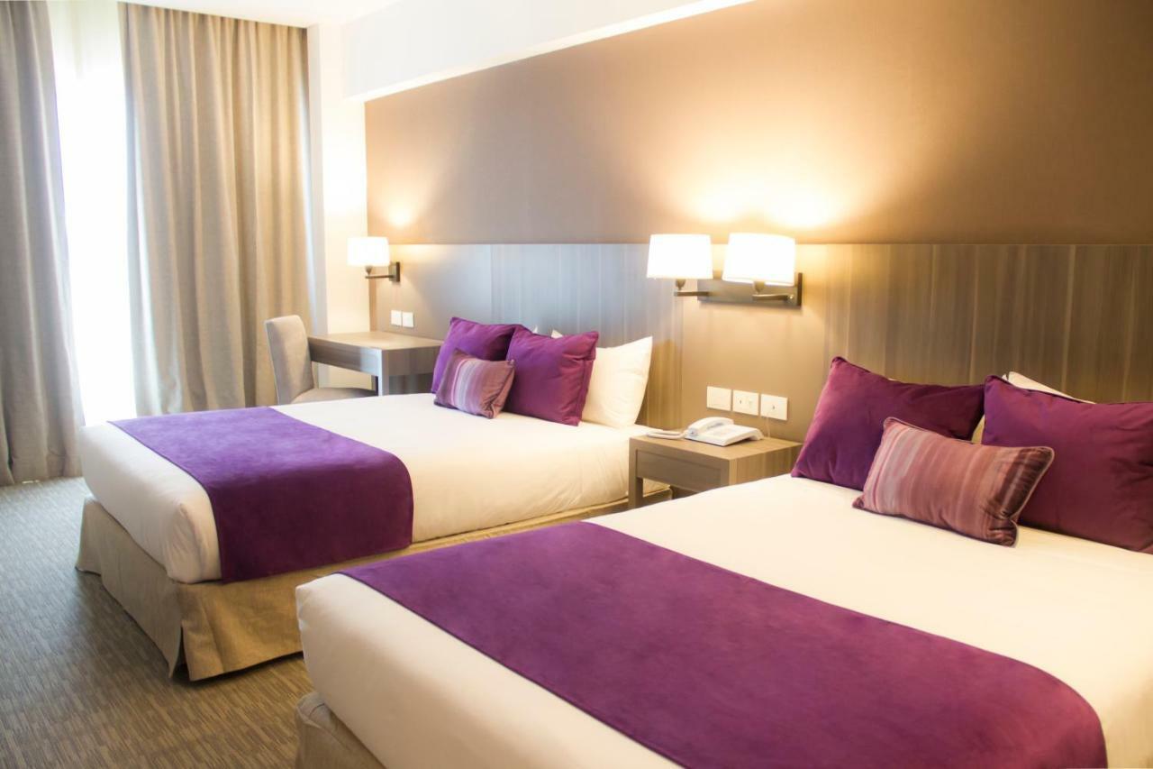 Hotel Land Plaza ลาปลาตา ภายนอก รูปภาพ